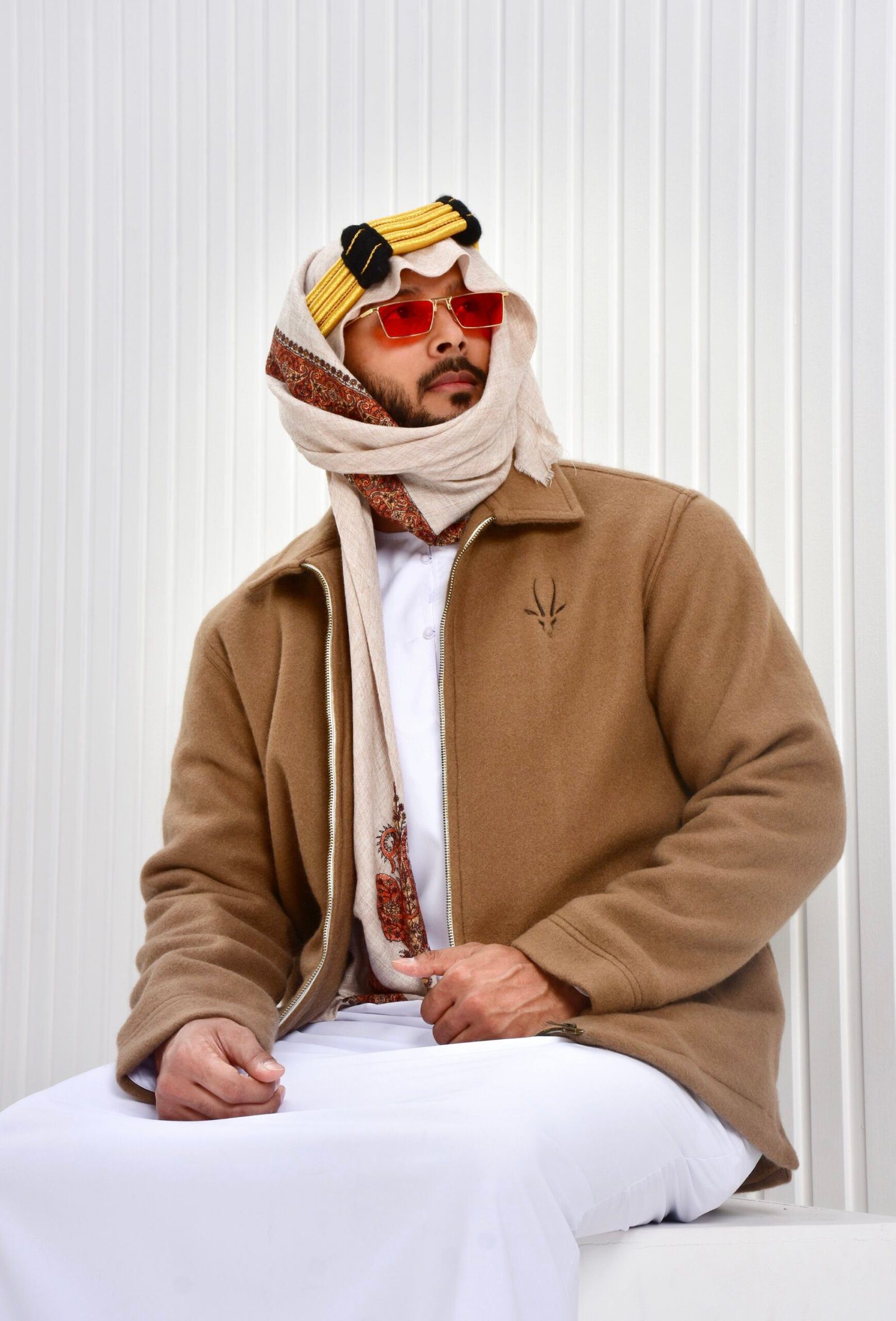 جاكيت كشميري بطانة فرو (اللوقو اختياري)