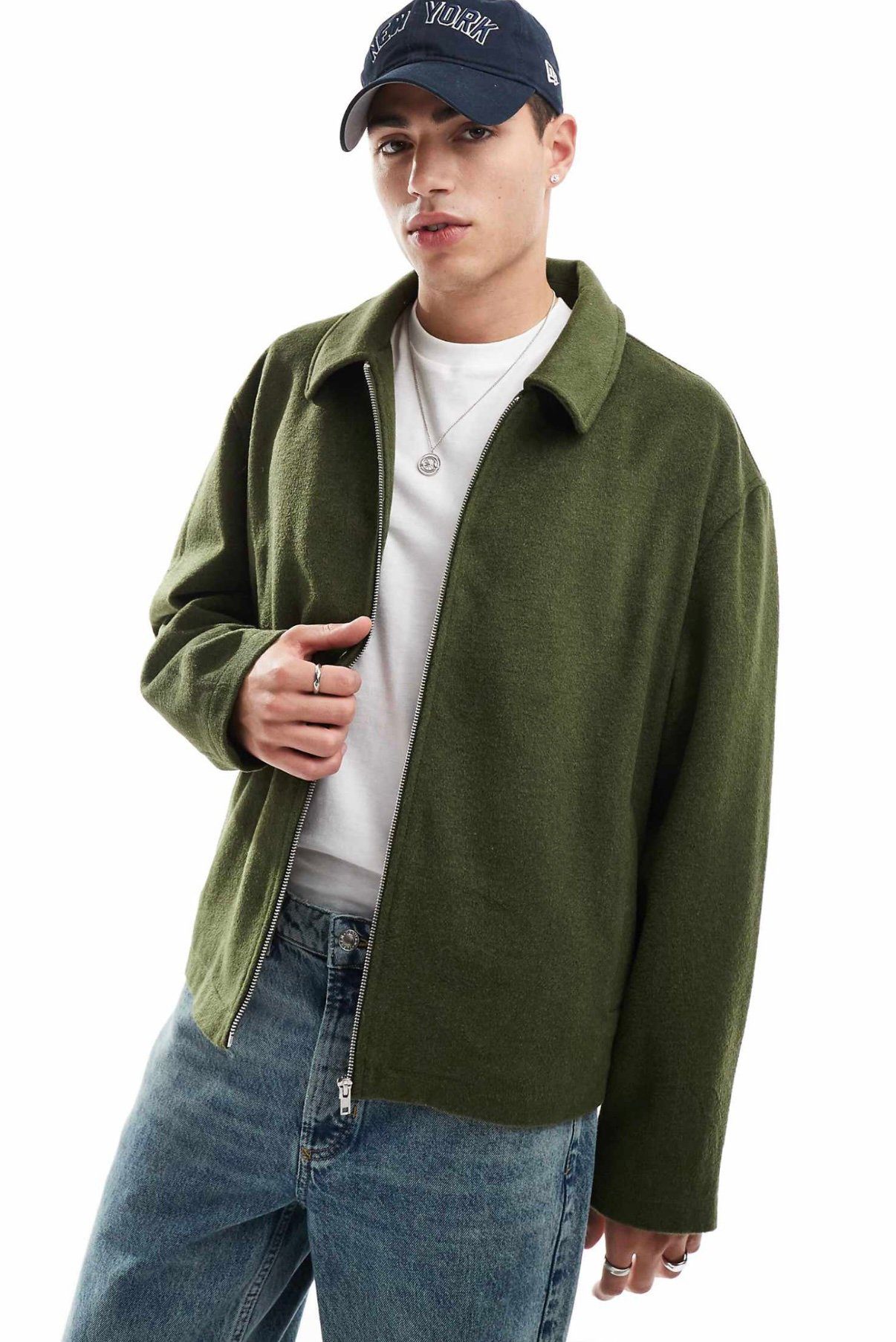 جاكيت زيتي كشمير مع سحاب