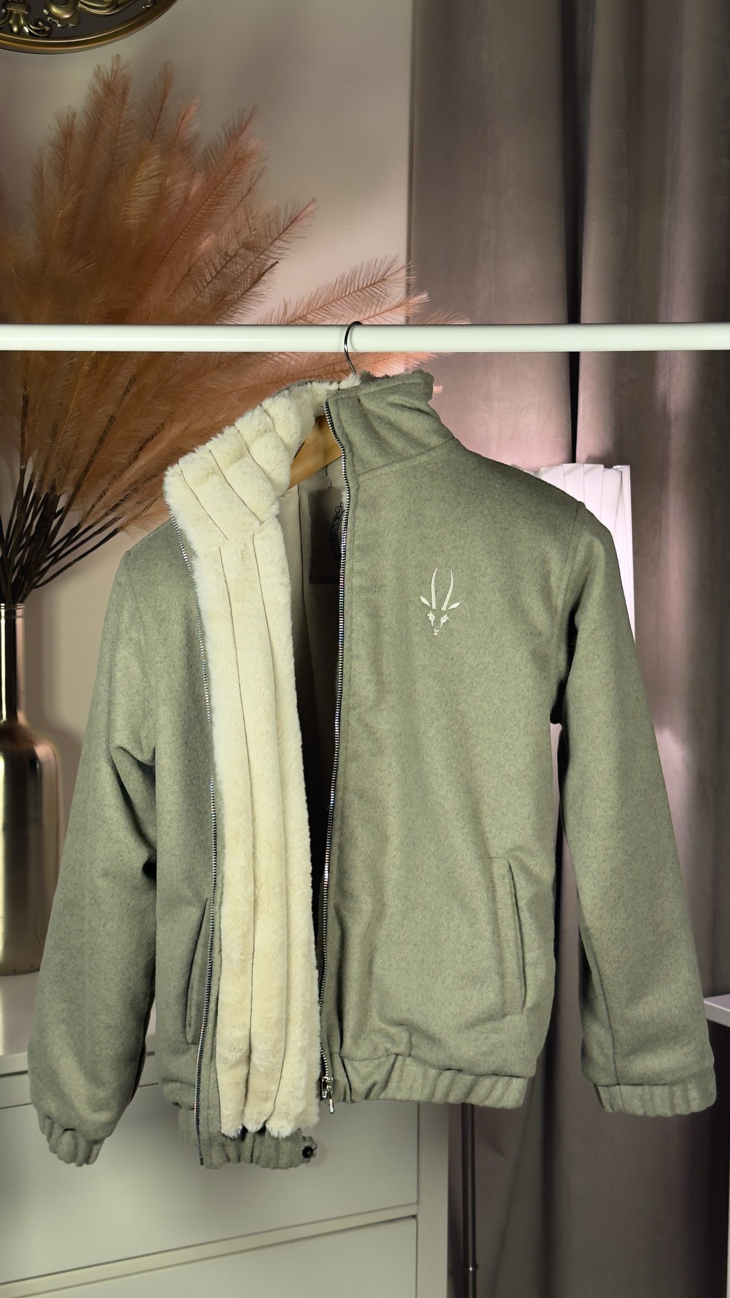 (العربية) جاكيت زارع الريحان كشميري فخم (اصدار محدود)